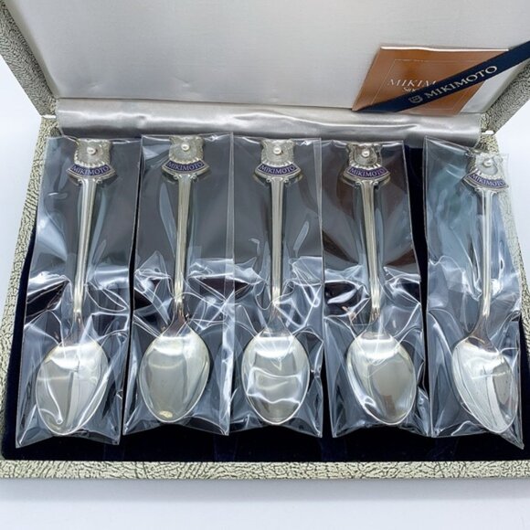 Sold Mikimoto Baby Pearl Accent Silver-Tone Spoon Set - Picture 2 of 8